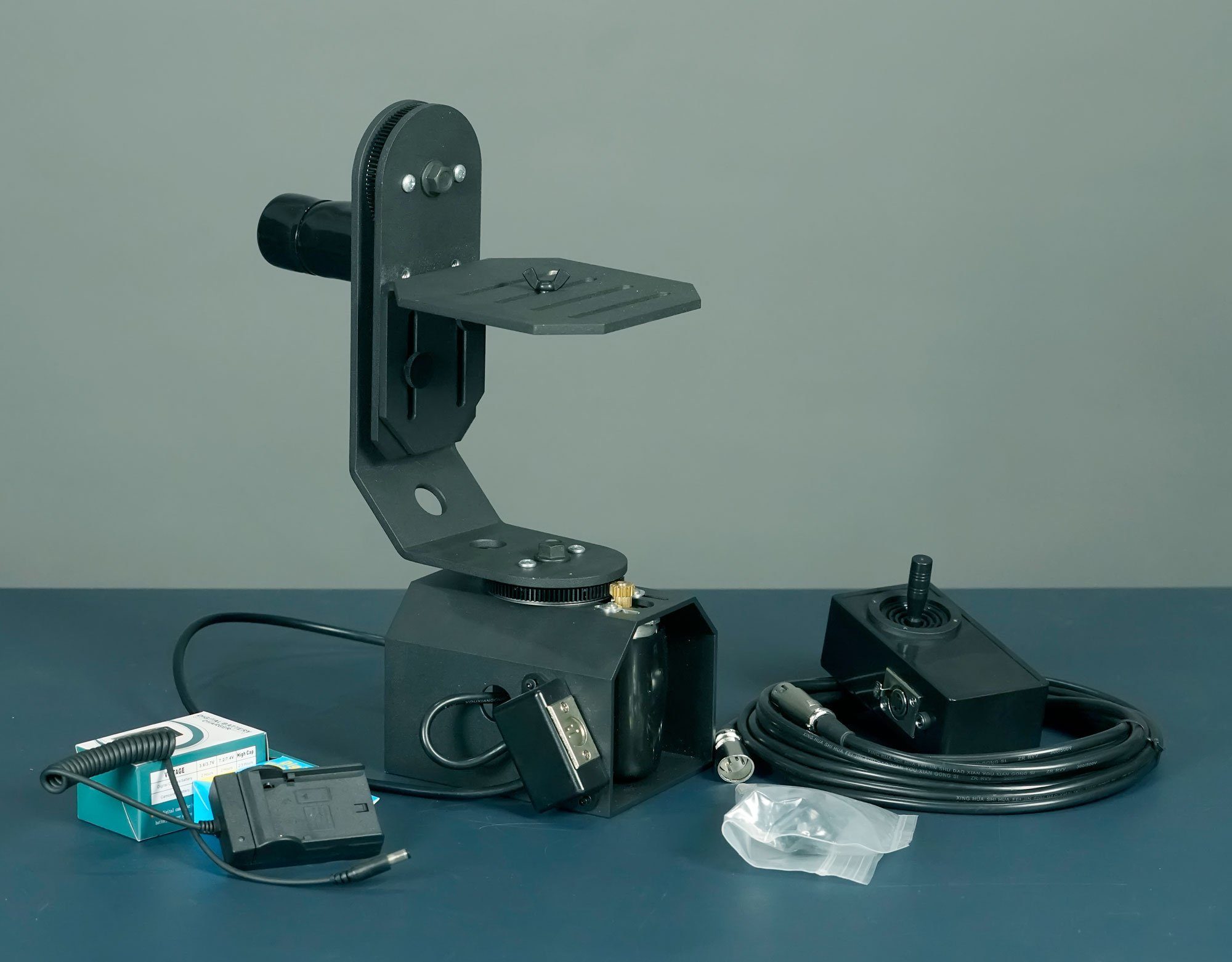 Refurbished Motorized Joystick Remote Control Pan & Tilt Head - Condition 3/5 - PRODUCTS