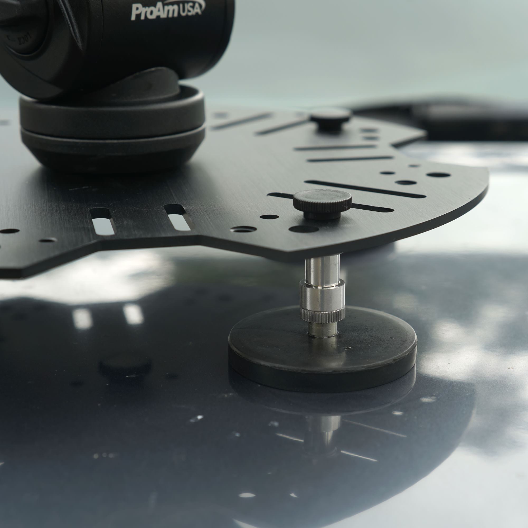 Modus Camera Mounting System - Platform with Vehicle Magnets & Case - PRODUCTS