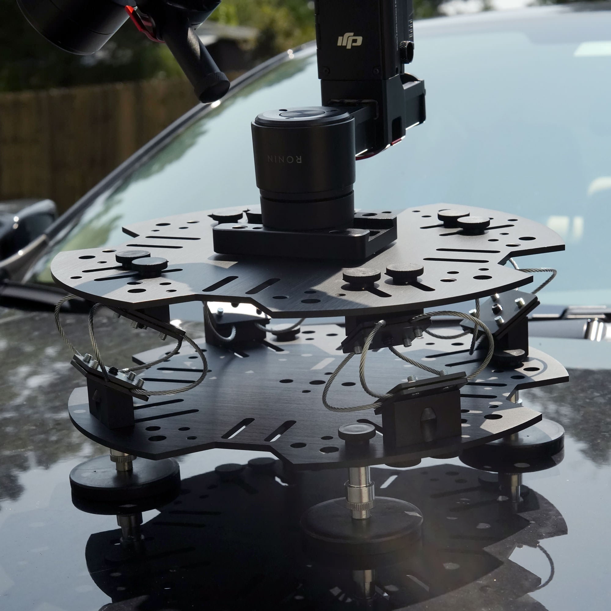 Modus Camera Mounting System III - 2 Platforms with 4 Magnets and 4 Wire Sets